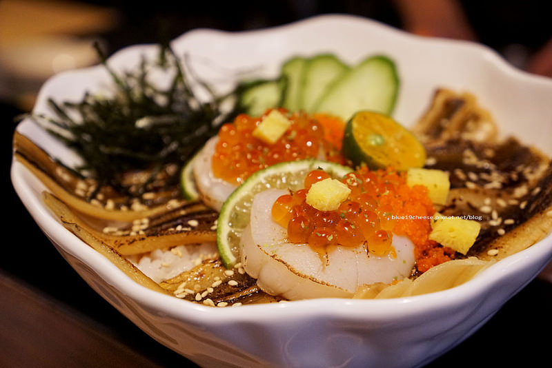 【台中西區】將將燒 – 魚生.壽司.旬料理.有滿滿的豪華終極海鮮丼喔!