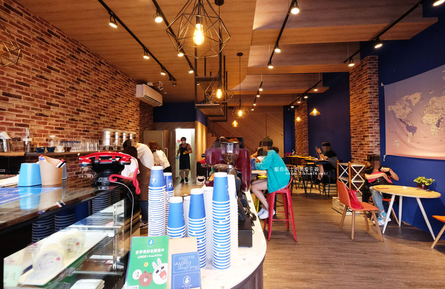 台中大雅│豆爭青-大雅咖啡館，空間舒適，咖啡甜點茶飲都有