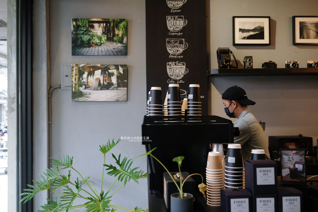 台中西屯│Stockie Cafe-從街頭咖啡車開始到精誠商圈目標的實踐